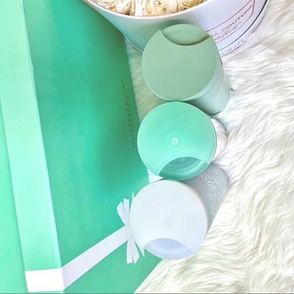 ✨🧜🏻♀️ NEW Starbucks holographic tumbler cup 🧜🏻♀️🤍💎💫 - Picture 10 of 10